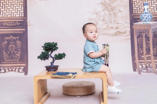 保山宝宝几个月可以笑出声 保山宝宝几个月可以笑出声